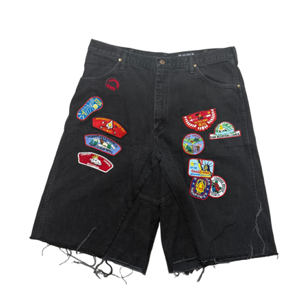 Vince Black Red Patch Jorts 40x15